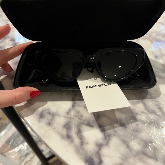 NWT Balenciaga Cat Eye Sunglasses Black - Picture 6 of 6